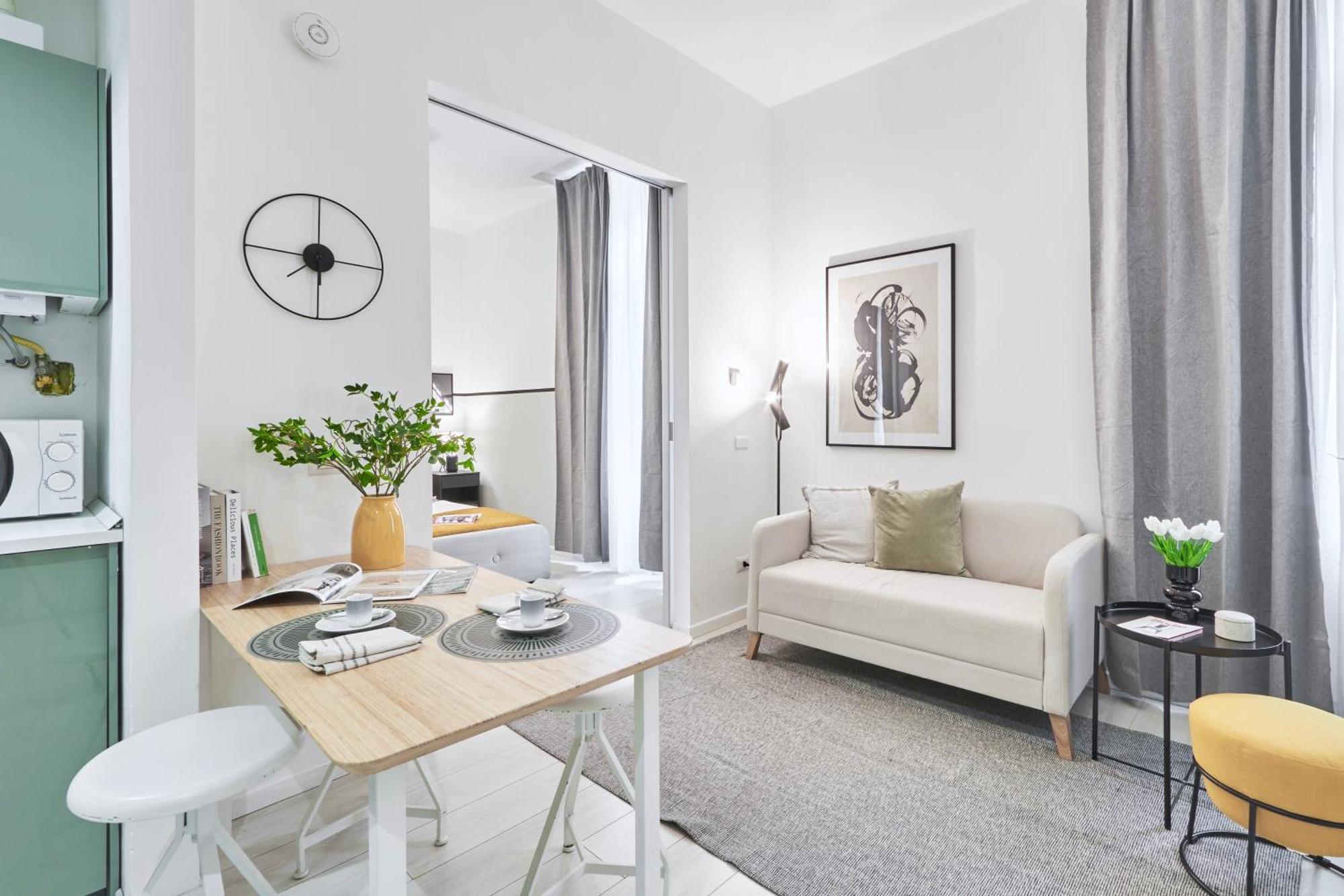 Elegante Appartamento Minimal Dai Tocchi Botanici Mailand Exterior foto